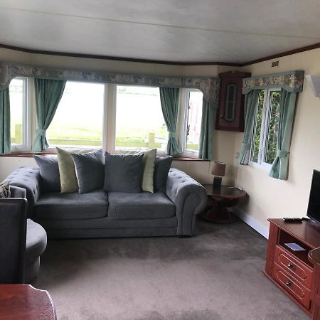 The Fox Inn, Roxby, Static Caravan Buitenkant foto