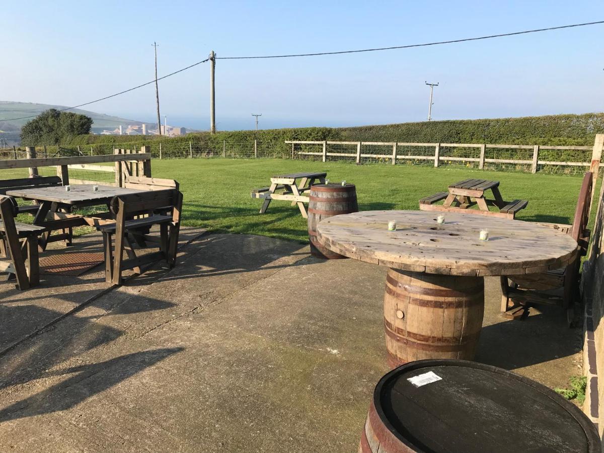 The Fox Inn, Roxby, Static Caravan Buitenkant foto